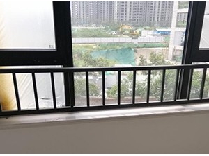 護(hù)窗欄桿