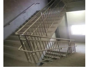 不銹鋼樓梯欄桿